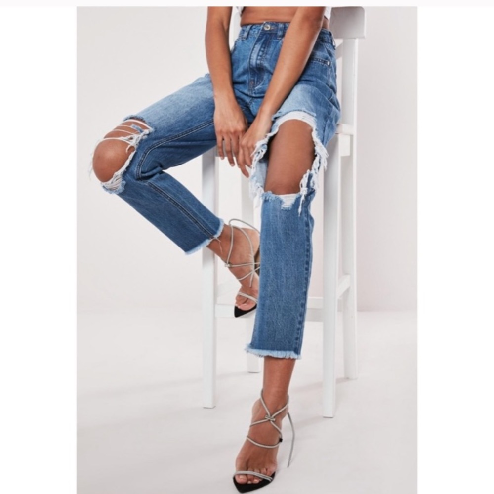 Missguided High Rise Distressed Riot Jeans - Picture 2 of 9